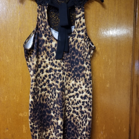 Dress - Picture 2 of 3